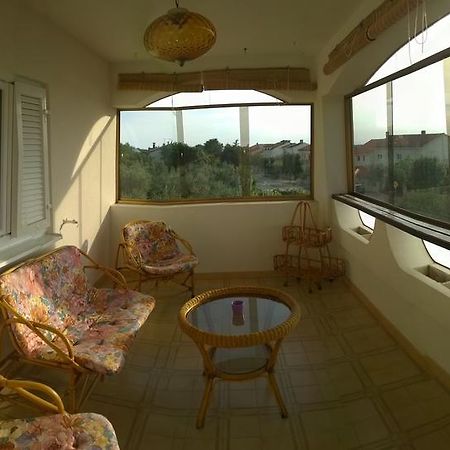 Apartments Free Parking Big Garden Peroj Quarto foto